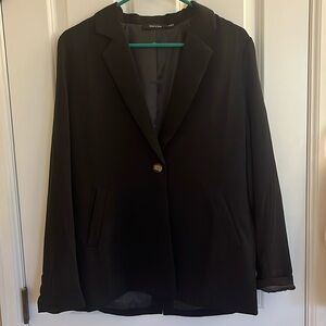 Black oversized blazer